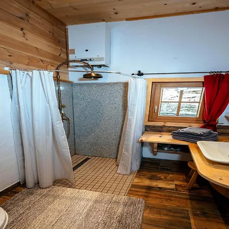 Feriehus Rustic Hut Salzburg Near Slopes