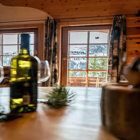 Rustic Hut Salzburg Near Slopes بيت للعطل