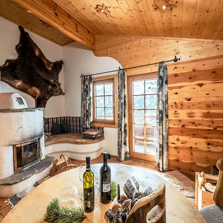 Rustic Hut Salzburg Near Slopes Bramberg am Wildkogel