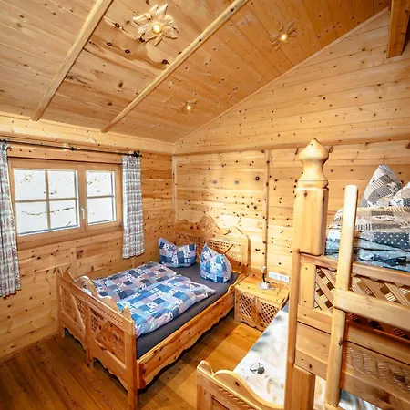 Rustic Hut Salzburg Near Slopes Feriehus *