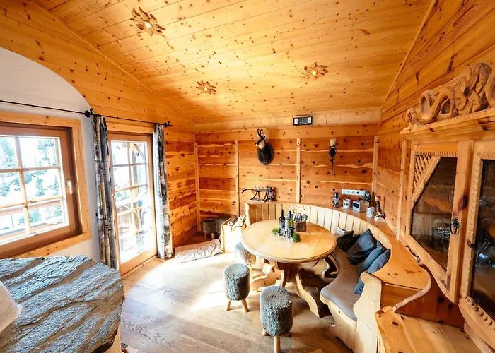 Rustic Hut Salzburg Near Slopes بيت للعطل