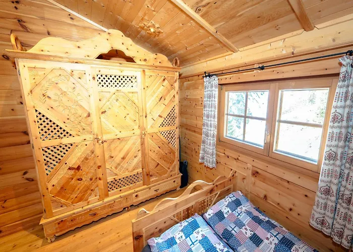 Rustic Hut Salzburg Near Slopes بيت للعطل